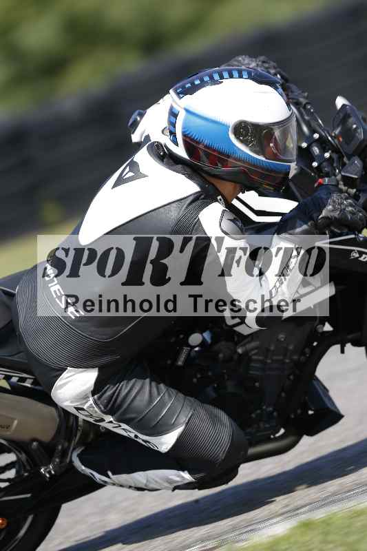 /44 09.08.2025 Plüss Moto Sport ADR/Einsteiger/45